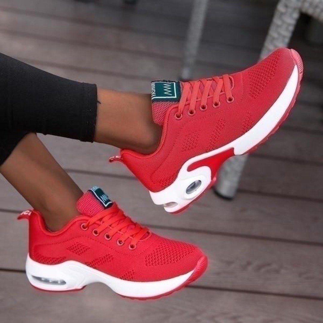 Eleanor | Women's Orthopedic Cushioned Low-Top Trainers